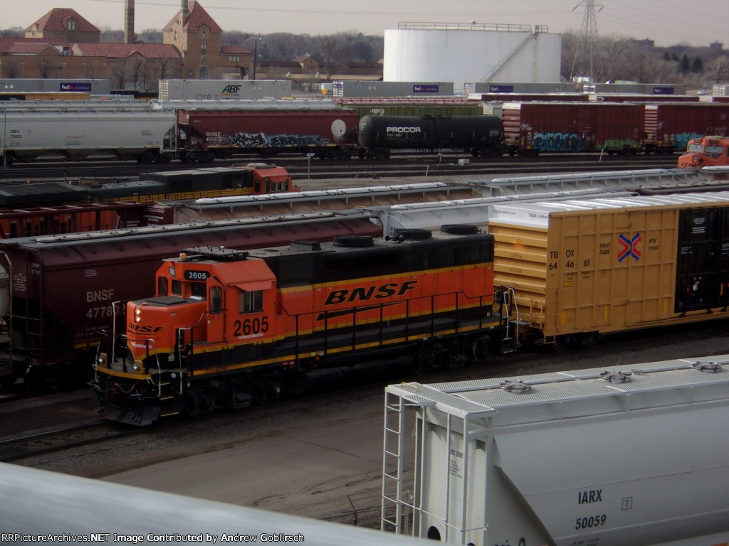 BNSF 2605